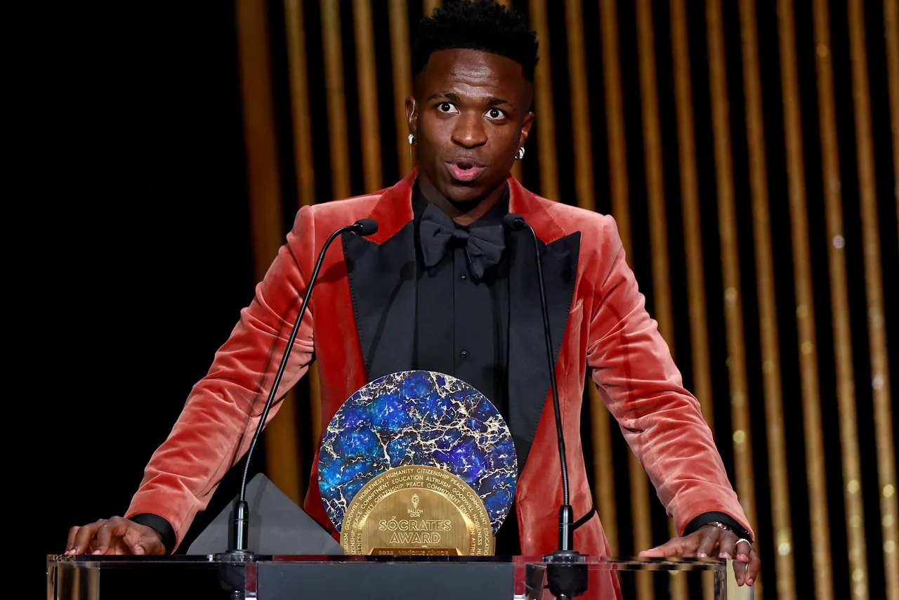El brasileño Vinicius Junior y el inglés Jude Bellingham, jugadores del Real Madrid que el año pasado