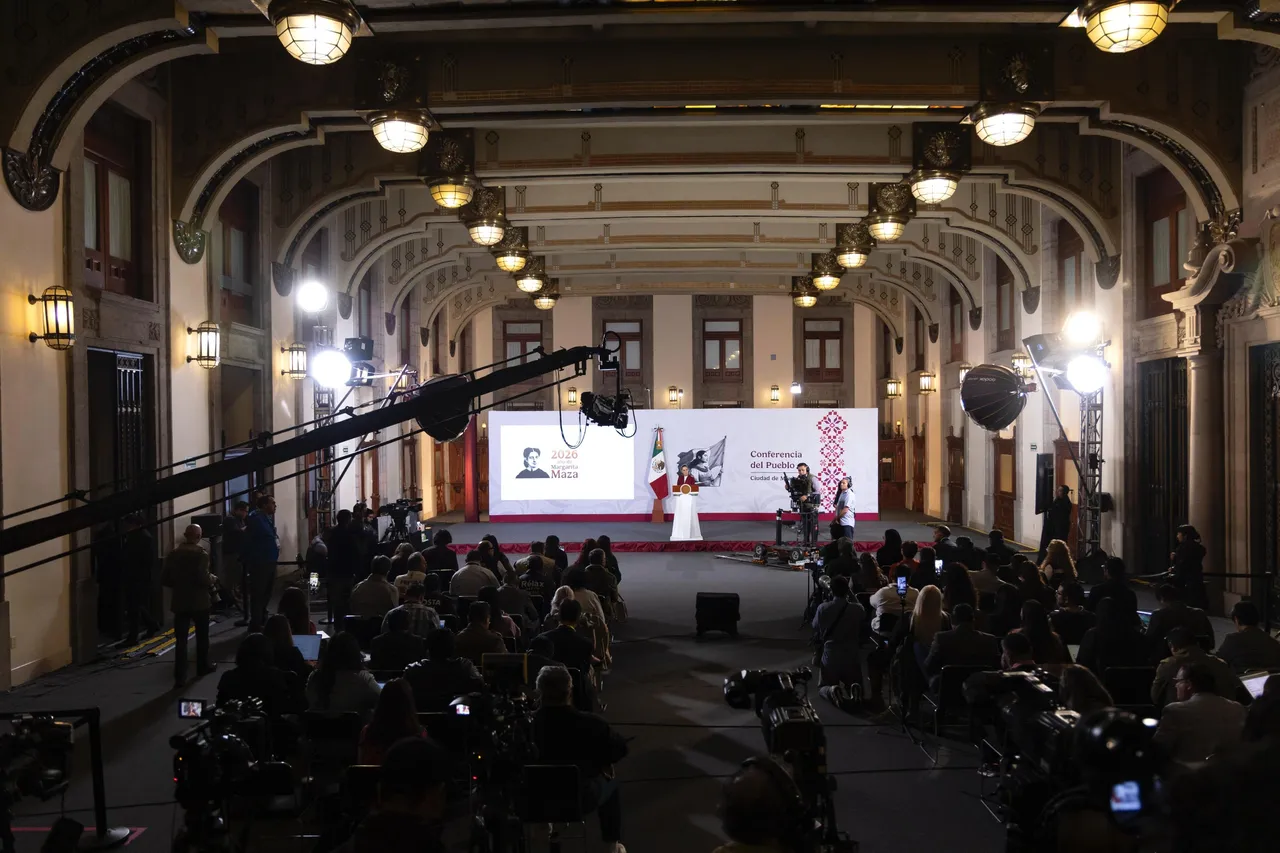 "El decreto tiene aspectos positivos, como transparentar contrataciones": Bohórquez