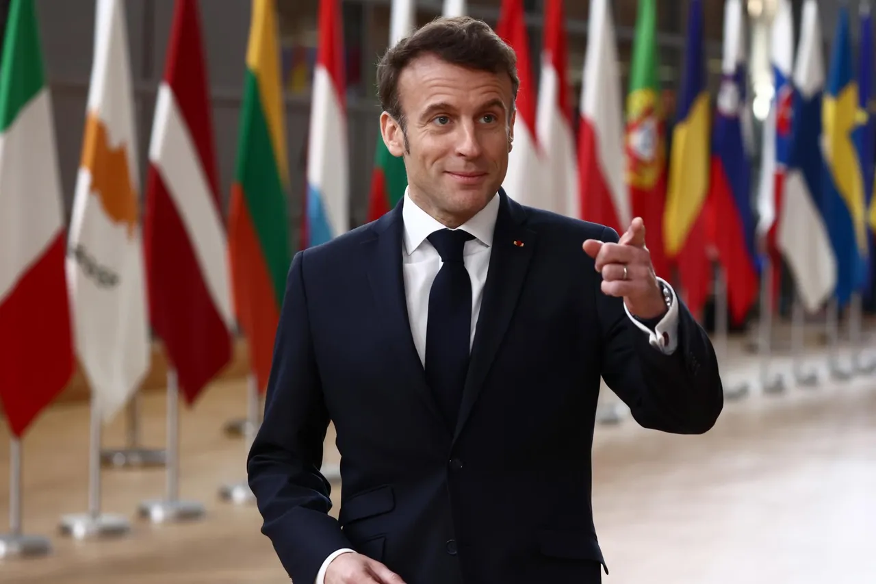 Macron jfjf5
