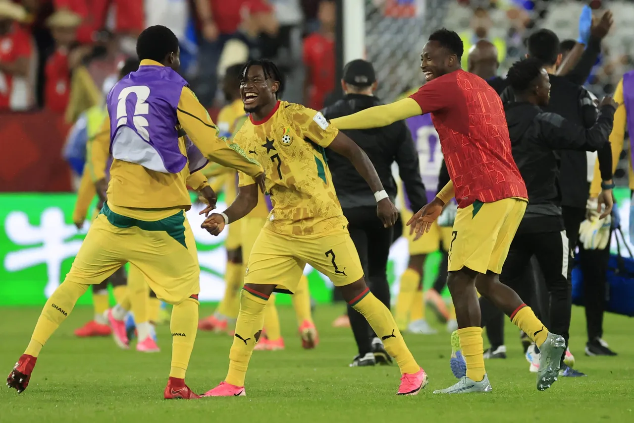 La selección de Panamá perdió este miércoles en el quinto minuto del tiempo agregado del segundo periodo ante Ghana, que celebró el triunfo gracias