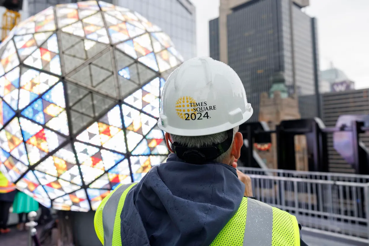 New Year&#8217;s Eve Ball Unveils Special Celebratory Design in Times Square