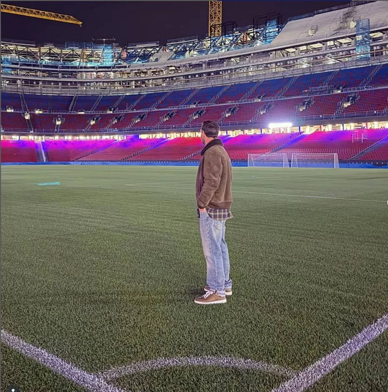 Leo Messi visita el Spotify Camp Nou: &#8220;Ojalá algún día pueda volver&#8221;