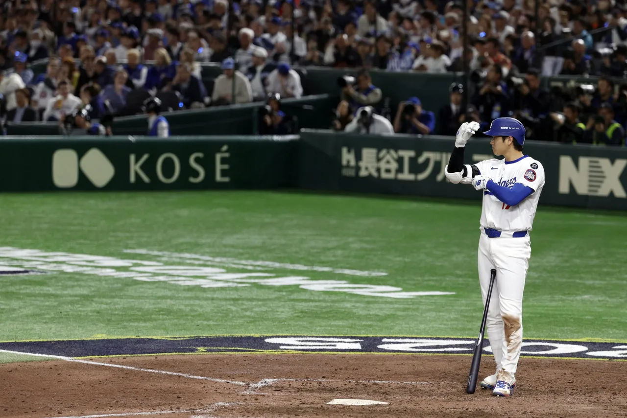 MLB Tokyo Series &#8211; Los Angeles Dodgers vs Chicago Cubs Game 2