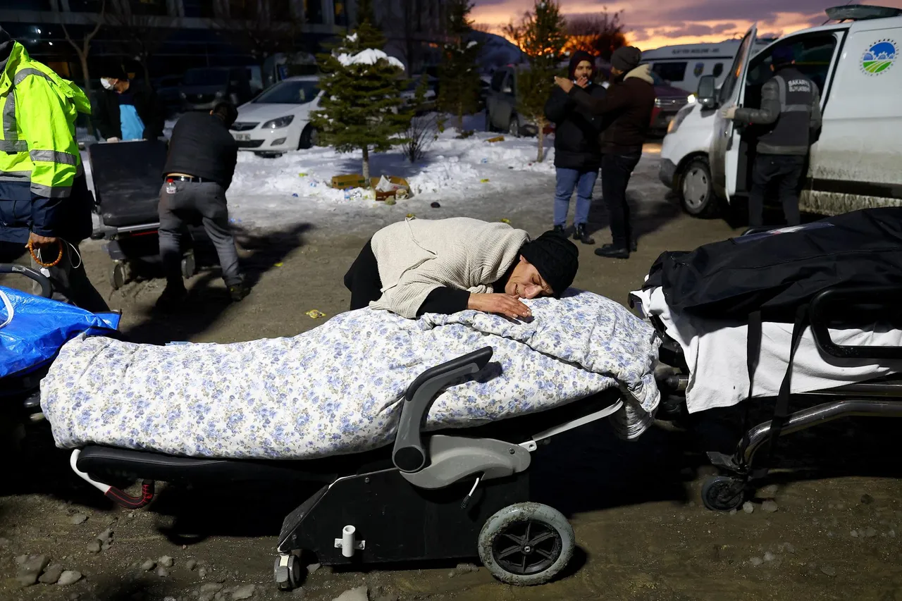Thousands killed in a major earthquake in Turkey