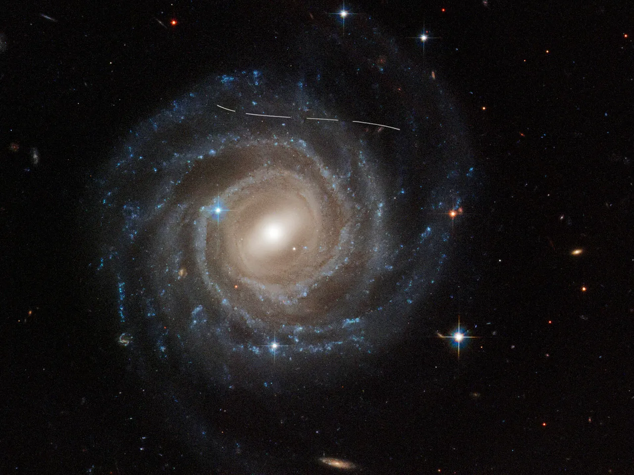Aficionados a la ciencia de todo el mundo descubren más de 1.000 asteroides no catalogados