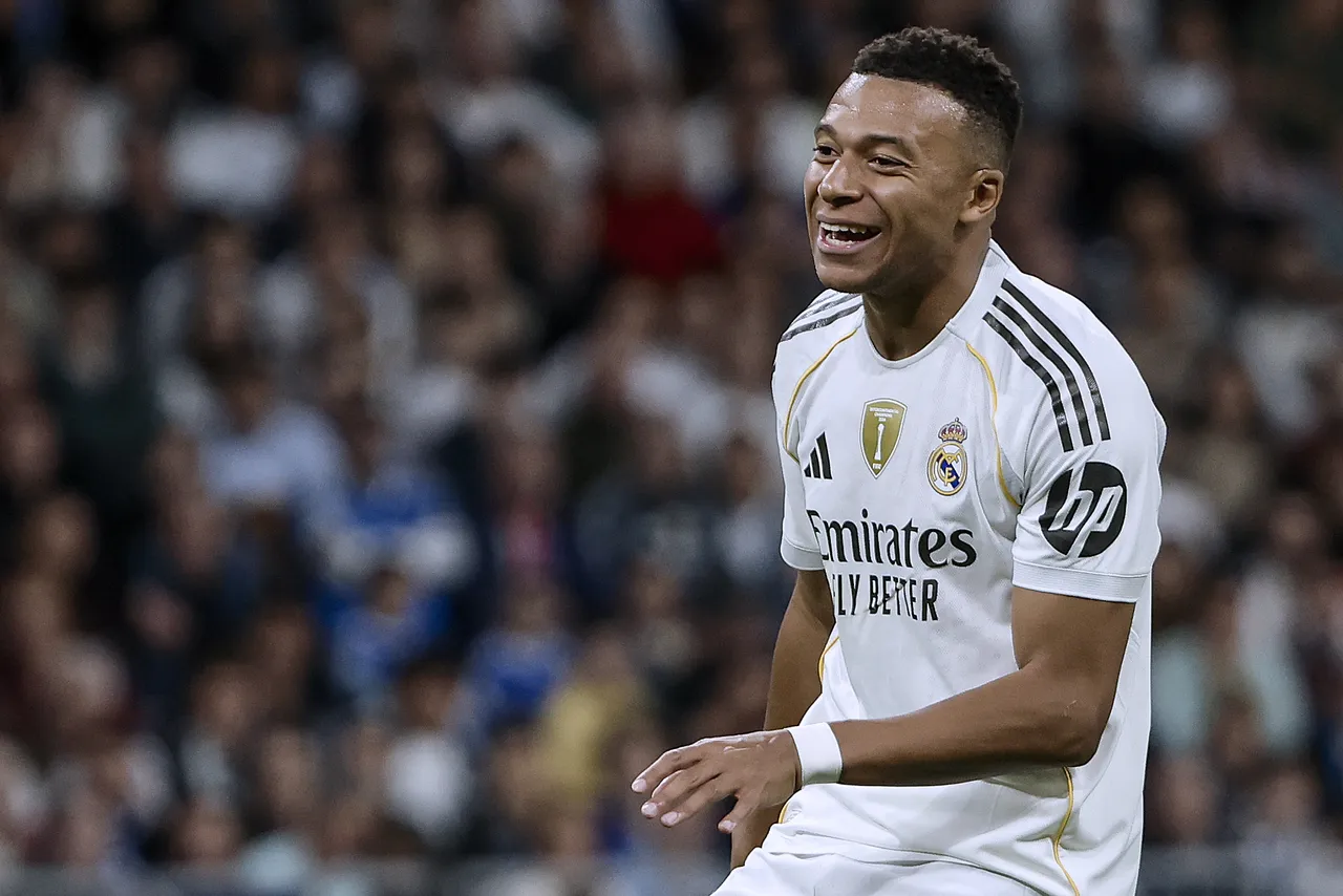 El delantero del Real Madrid Kylian Mbappé durante el partido de la jornada 11 de LaLiga que Real Madrid