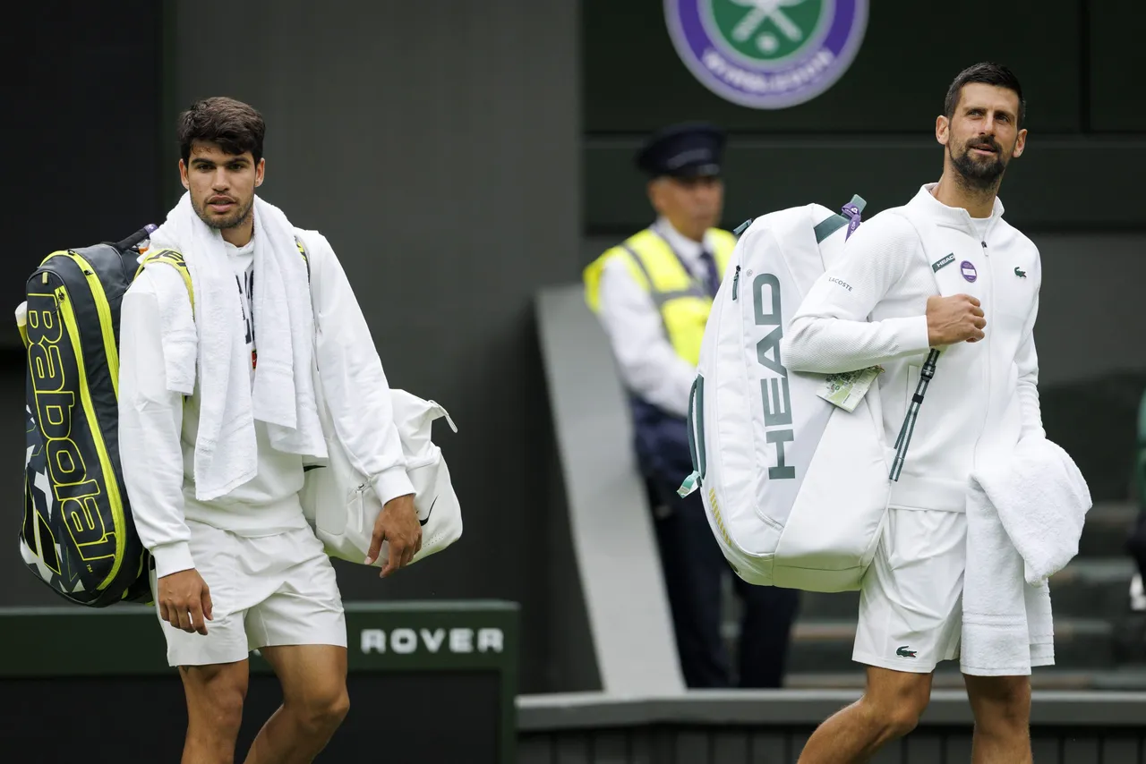Alcaraz y Djokovic entrenan para Wimbledon 2025