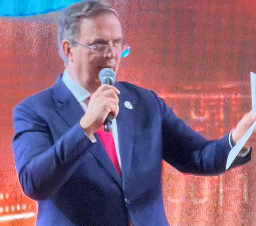 Marcelo Ebrard durante la inauguración del Innovafest en Querétaro