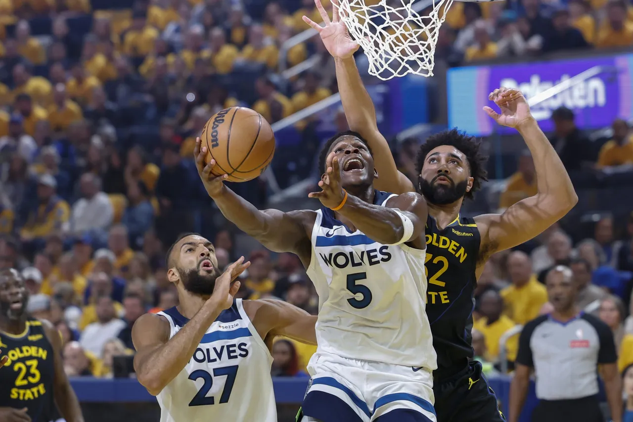 NBA Playoffs &#8211; Minnesota Timberwolves at Golden Sate Warriors