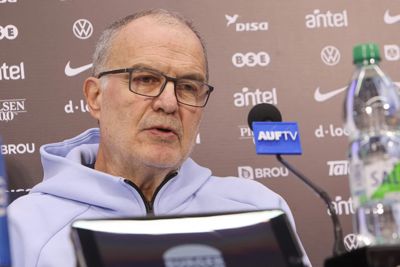Bielsa destaca a Valverde y dice que &#8220;es un jugador verificado en tres posiciones&#8221;