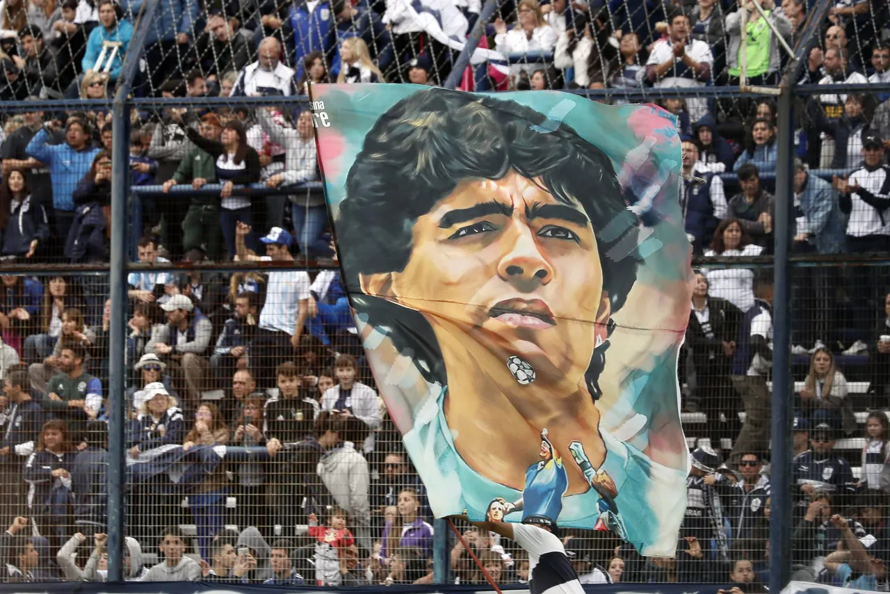 _PRE_GYE_MARADONA
