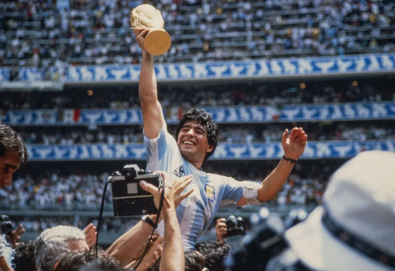 Futbol Legends Diego Armando Maradona