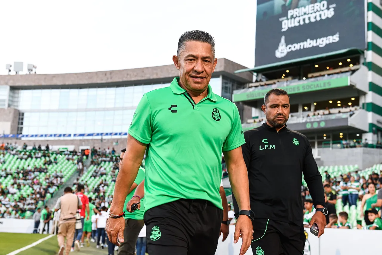 Futbol Mexicano Clausura 2024 Santos vs Pachuca