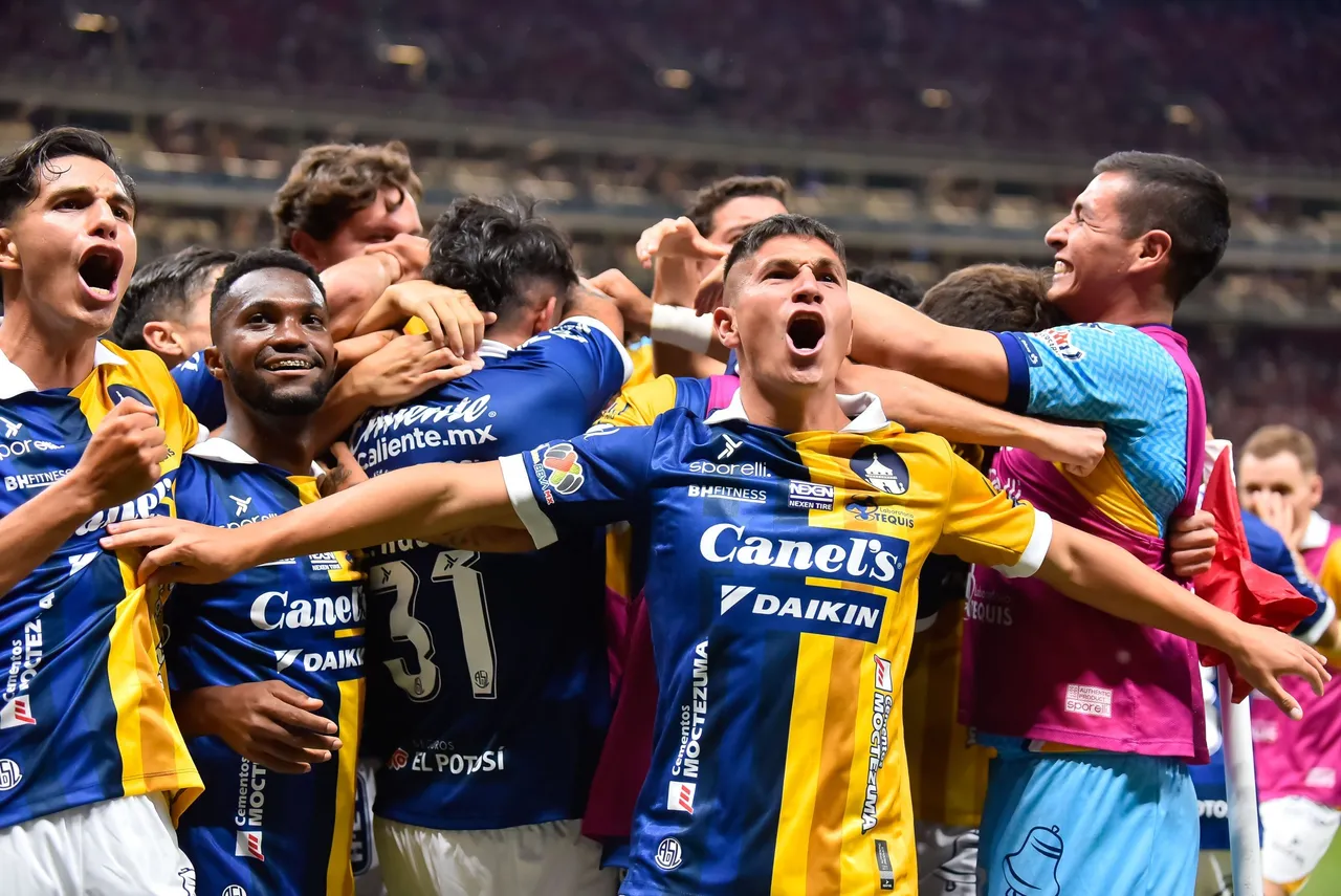 Liga BBVA MX Apertura 2024 Guadalajara vs Atletico San Luis