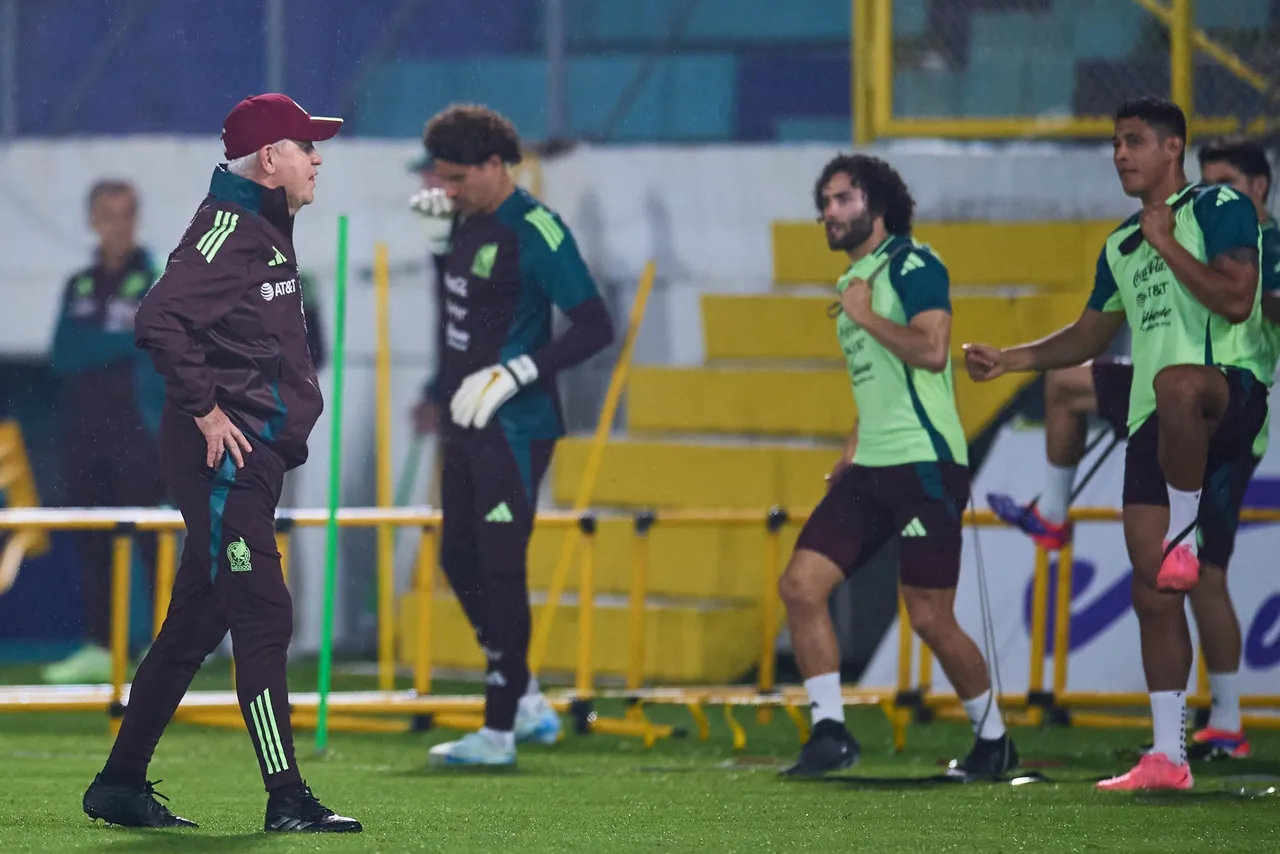IV CONCACAF NATIONS LEAGUE 2023-2024 Mexico Team Training Session