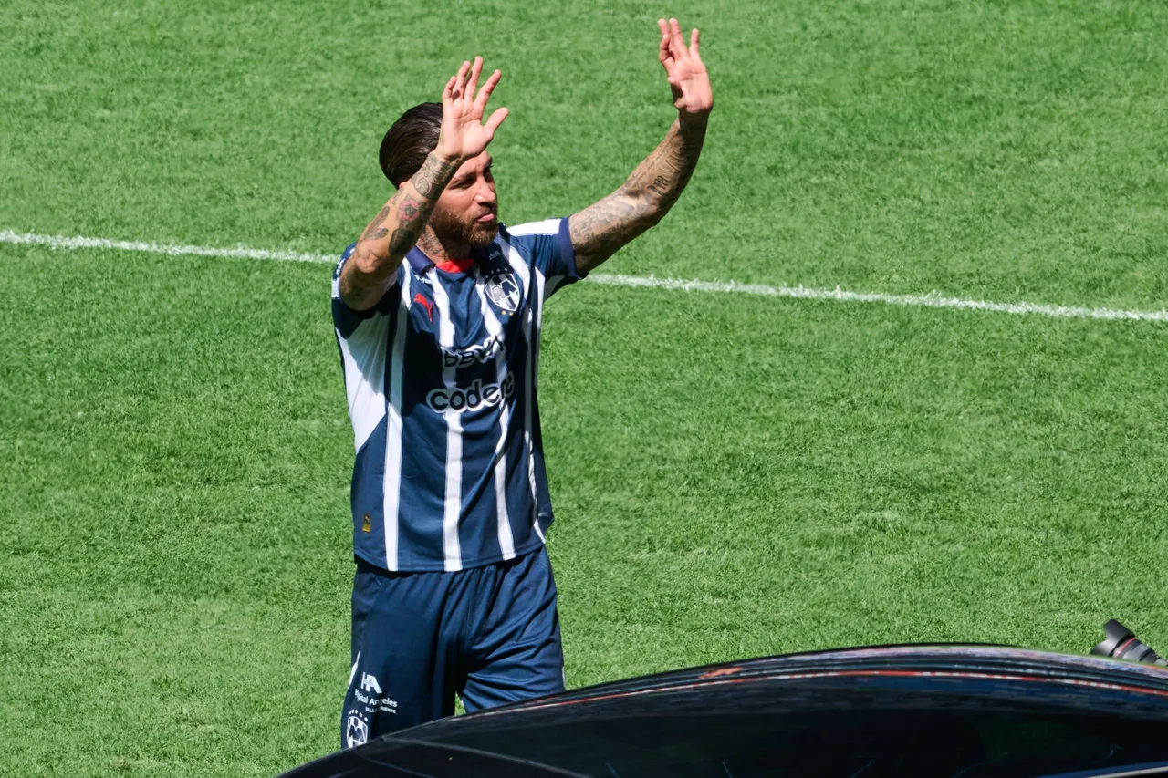 Liga BBVA MX Clausura 2025 Presentacion Oficial Sergio Ramos Nuevo Refuerzo del Equipo Monterrey