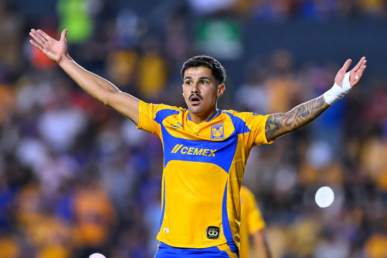 Liga BBVA MX Clausura 2025 Tigres UANL 3-0 Santos