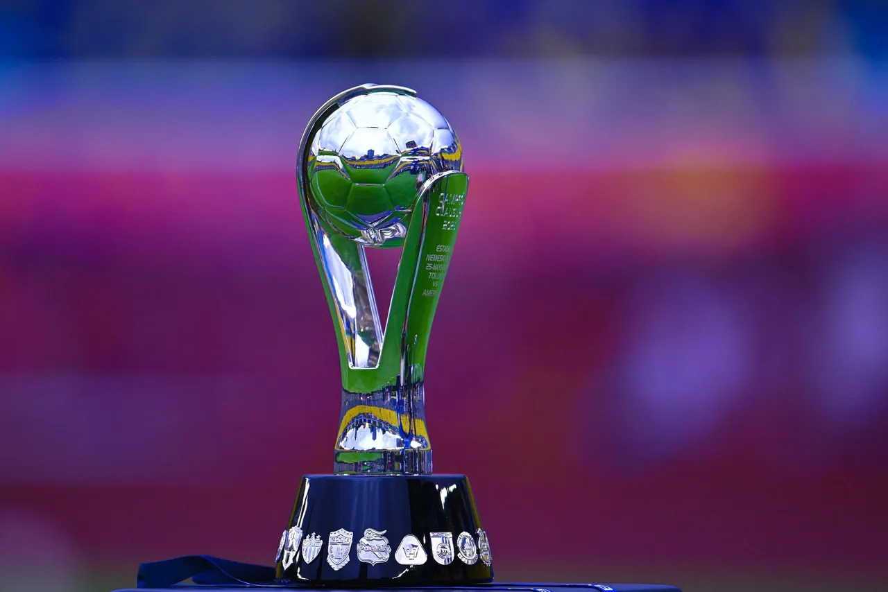 El campeón Toluca del goleador portugués Paulinho defenderá esta semana el título ante el Tigres UANL del campeón mundial argentino Ángel Correa