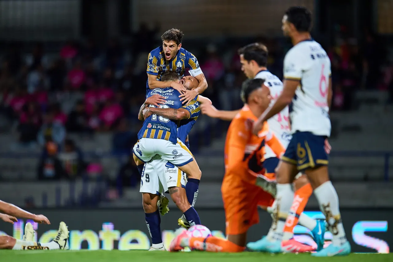 Pumas en el Estadio Olímpico Universitario, donde el conjunto auriazul no logró imponer condiciones en casa y terminó cayendo 0-1 ante el Atlético de San Luis