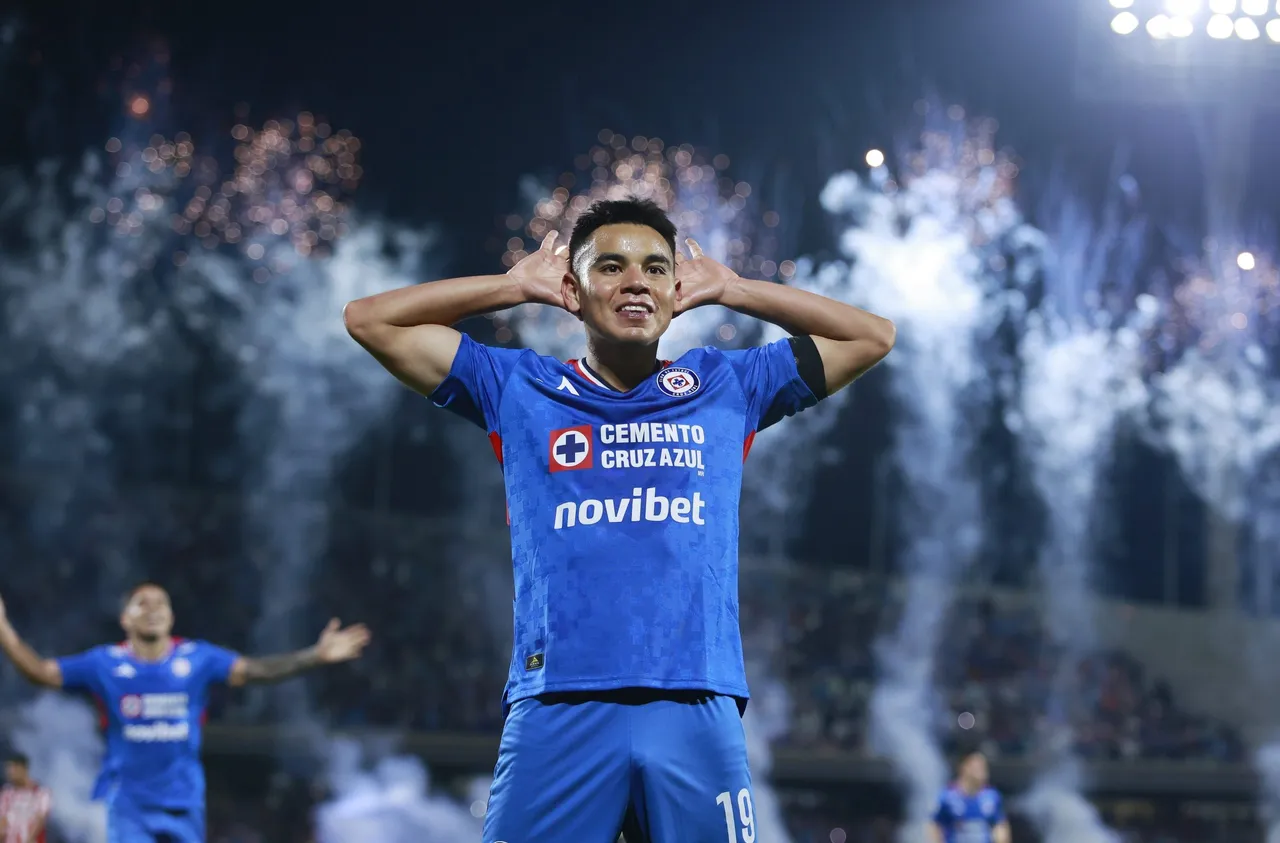 Según el calendario oficial de la Liga MX, existen dos posibles rutas para definir las fechas en que se disputarán los duelos por el título del Apertura 2025. Todo dependerá del resultado de Cruz Azul
