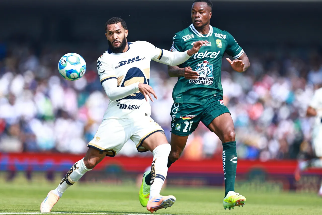El brasileño Juninho convirtió este domingo un gol para darle a los Pumas UNAM un empate 1-1 en su estadio ante el León, en la continuación de la tercera jornada