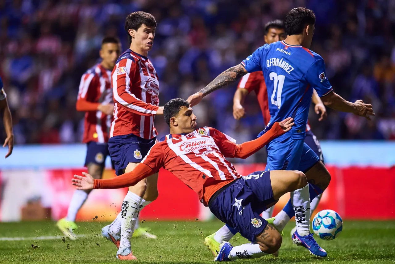 Cruz Azul y Guadalajara abrirán este miércoles en el estadio Banorte la fase semifinal del torneo Clausura 2026 cuya tanda de partidos de ida la completarán el jueves