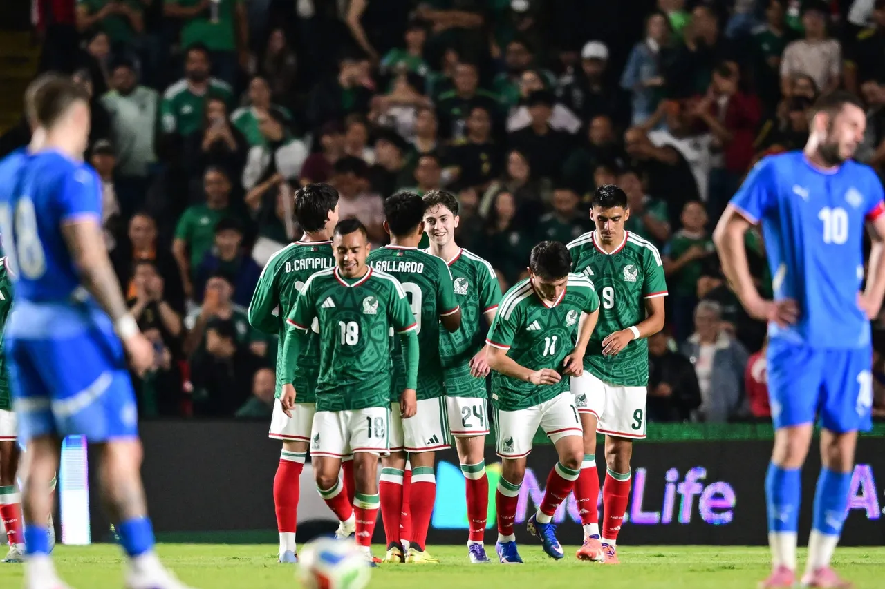 México en su preparación para la Copa Mundial del próximo verano, goleó este miércoles por 4-0 a la humilde Islandia en un partido