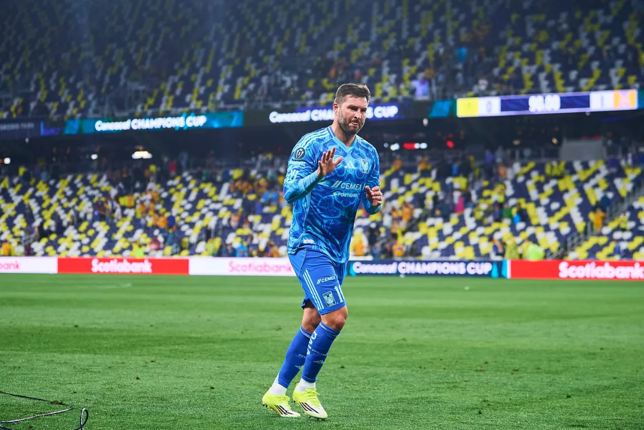 Tigres se impuso este martes por 0-1 al Nashville con un golazo del argentino Ángel Correa en el partido de ida de las semifinales de la Copa de