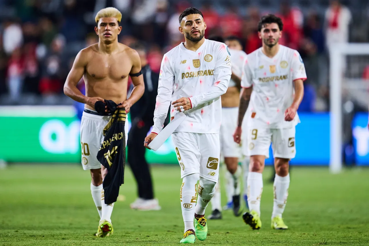 Los Diablos de Toluca, campeones del fútbol mexicano, recibirán mañana a Los Angeles FC de la MLS, preparados para 'ahogarlos' a 2.600 metros sobre el