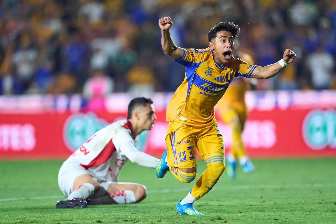 Tigres remontó un gol en contra en el comienzo del partido y derrotó este sábado por 3-1 a Guadalajara en el partido de ida de cuartos de final del torneo Clausura 2026.