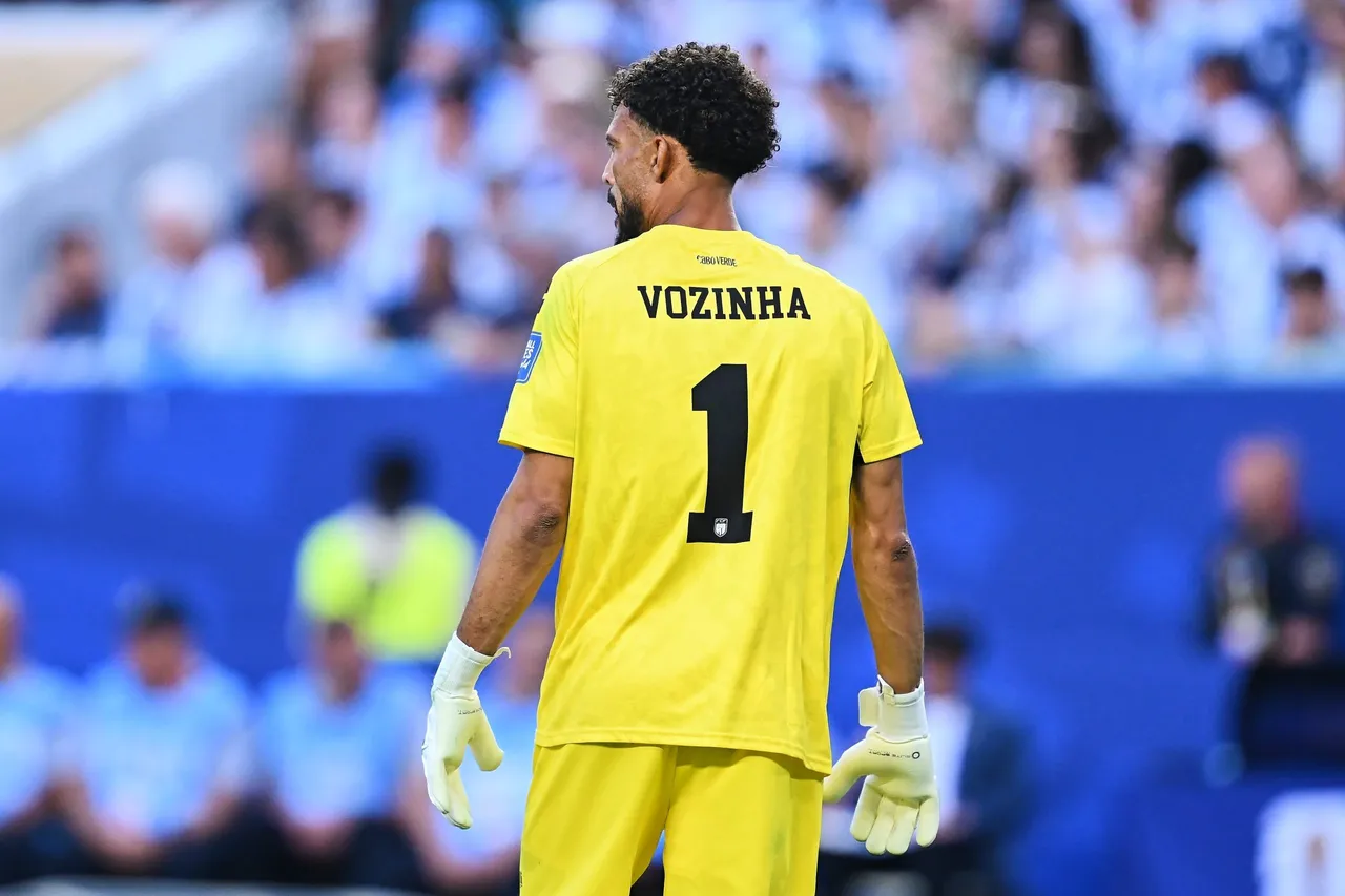 El portero de la selección de Cabo Verde, Josimar José Évora Dias 'Vozinha', figura en el Mundial 2026, tomó un vuelo desde Madrid