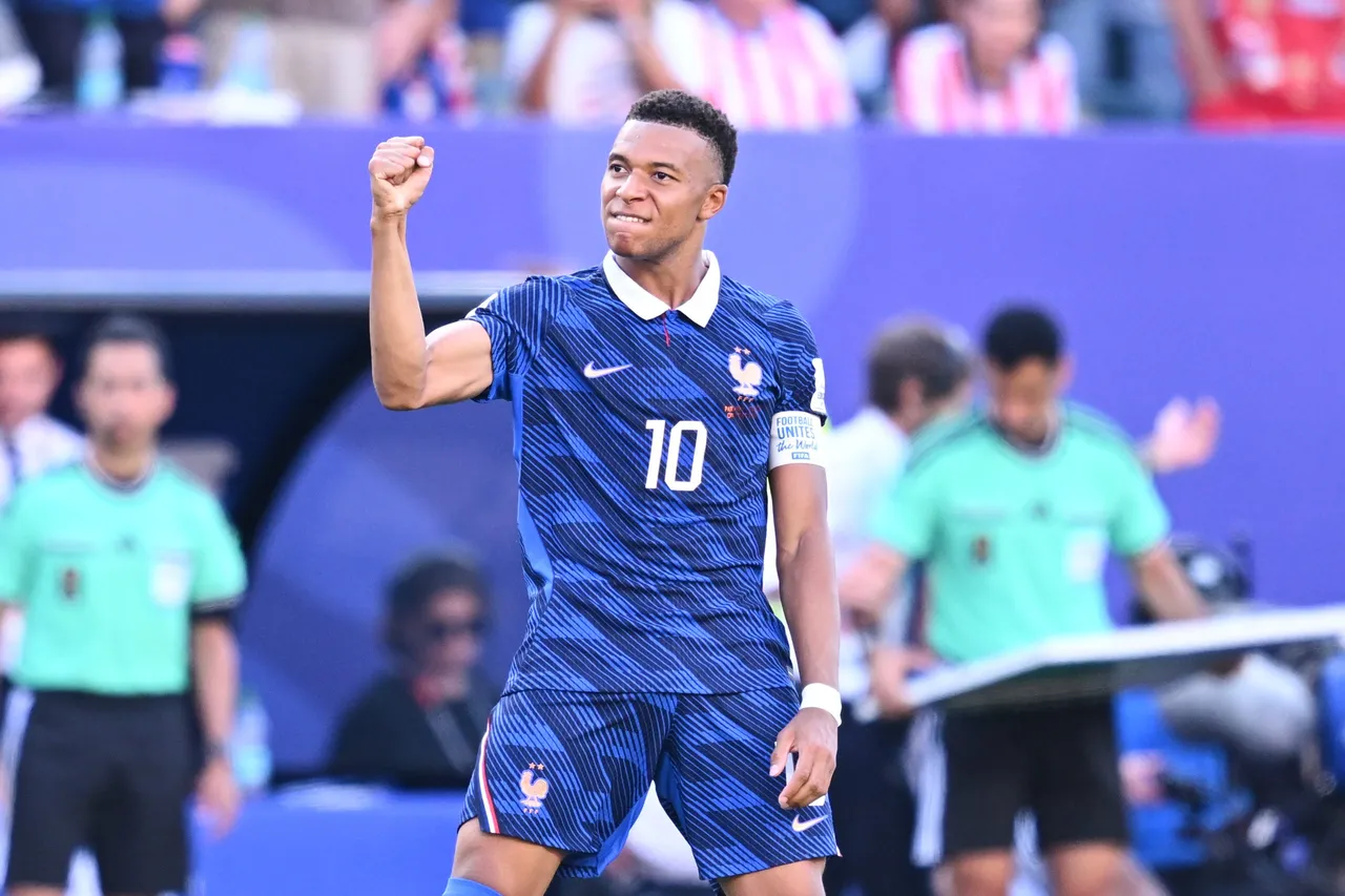 Con un tanto de penalti de Kylian Mbappé en el minuto 70, Francia avanzó este sábado a los cuartos de final del Mundial 2026 tras derrotar por 0-1 a