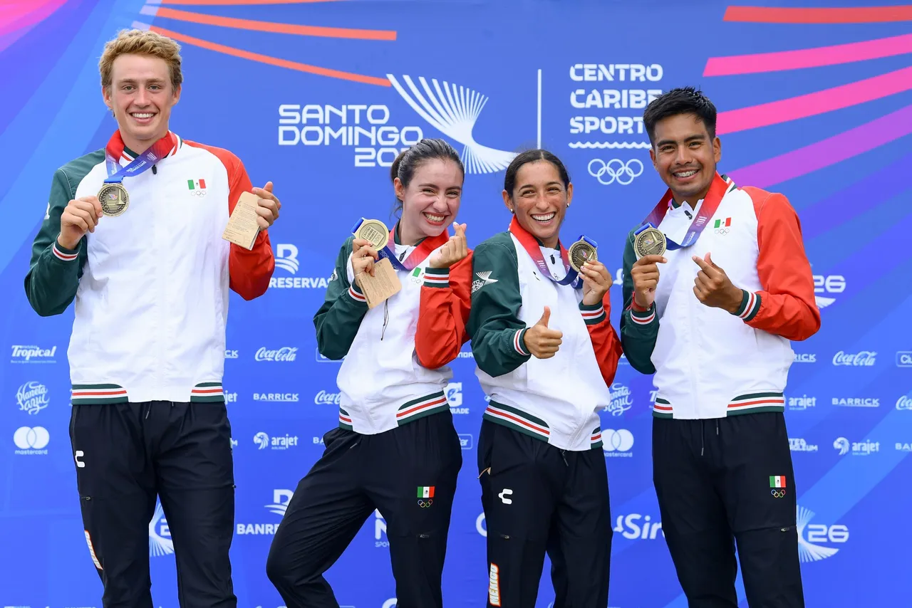 La selección mexicana de triatlón puso el broche de oro a su participación en los Juegos Centroamericanos y del Caribe Santo Domingo 2026