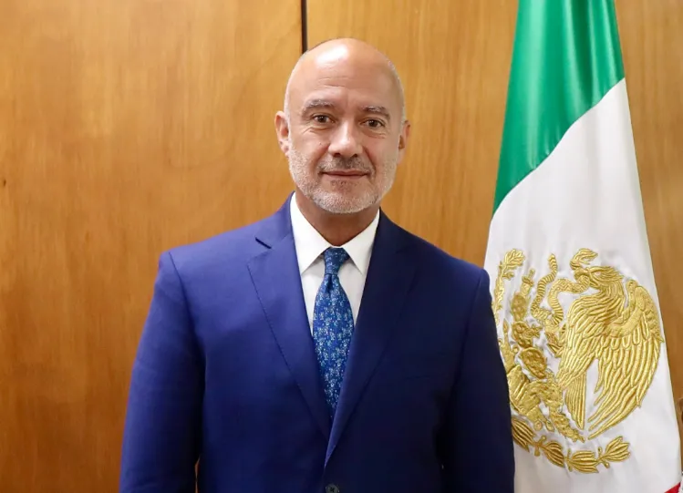 "Van 806 accesos carreteros irregulares cerrados": Esteva 