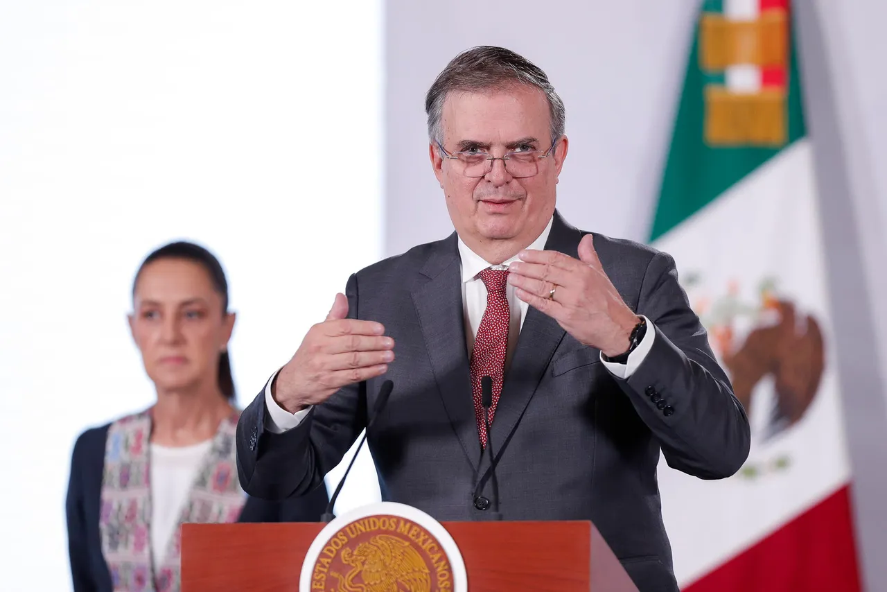 México descarta tratados comerciales con otros países en plena negociación por el T-MEC