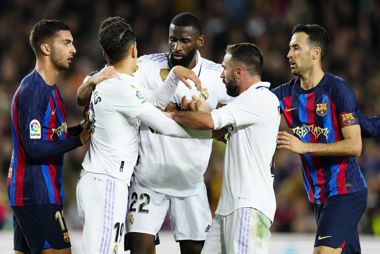 FC BARCELONA / REAL MADRID