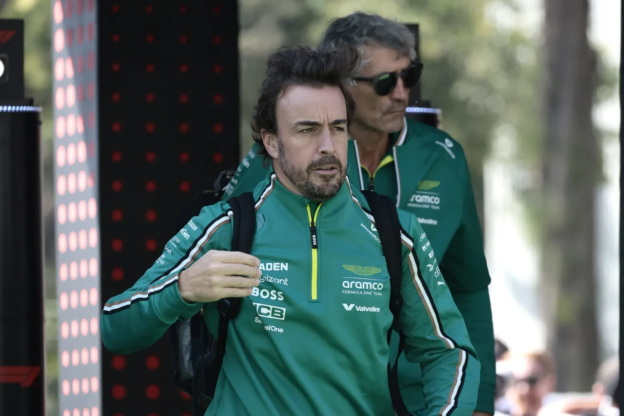 El español Fernando Alonso de Aston Martin