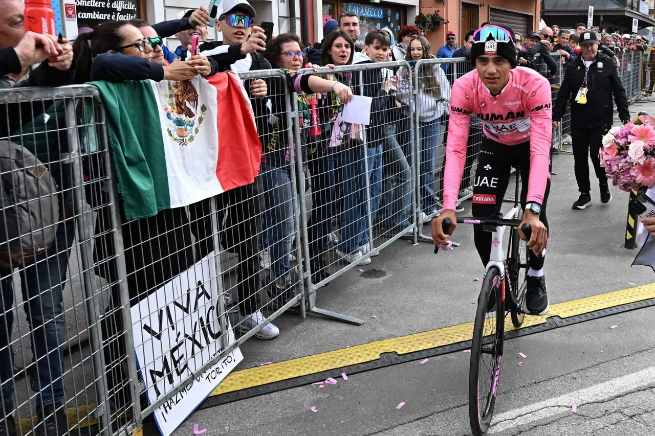 Giro d&#8217;Italia cycling race &#8211; Stage 15