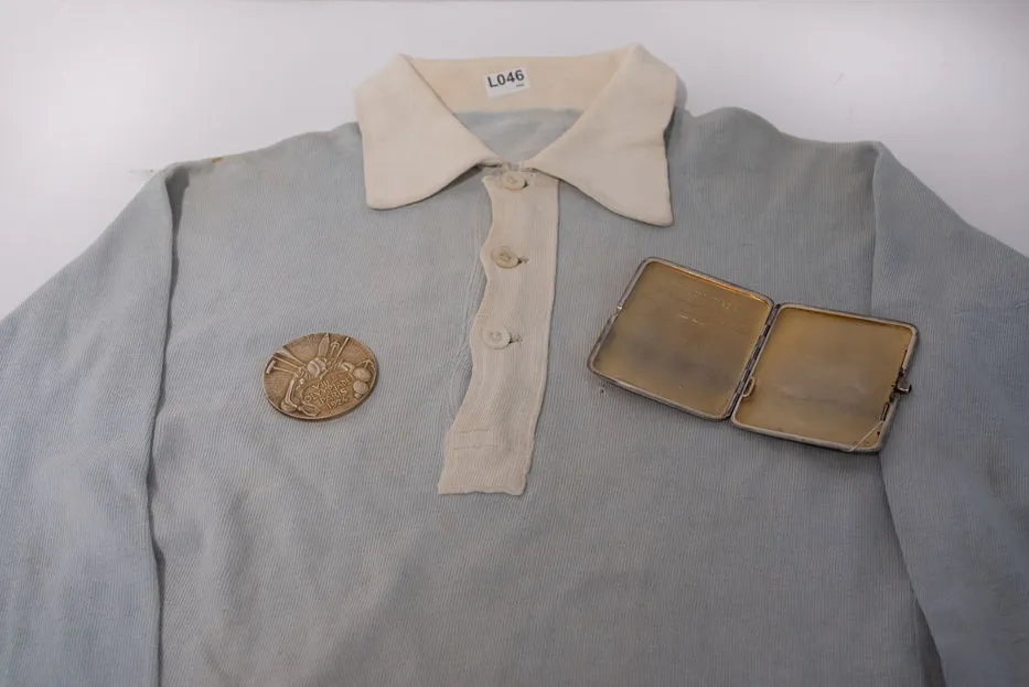A cien aÒos del primer tÌtulo mundial de Uruguay, subastan una camiseta por 90.000 dÛlares
