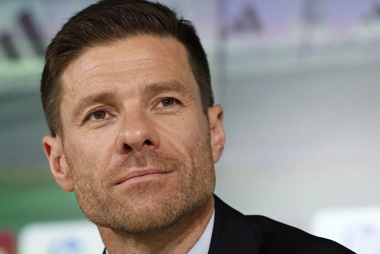 Xabi Alonso, técnico del Real Madrid, admitió este martes la necesidad de ganar que tiene su equipo en San Mamés