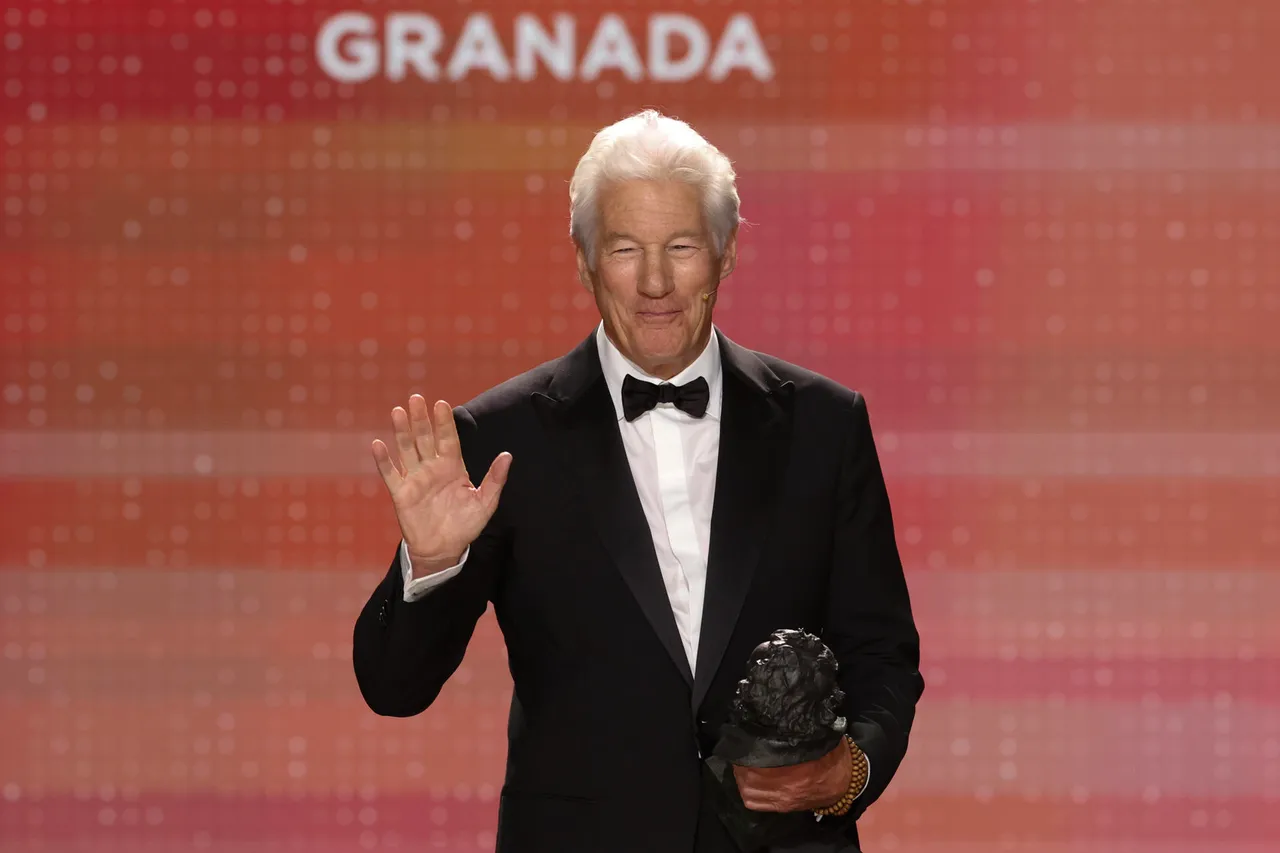 RICHARD GERE