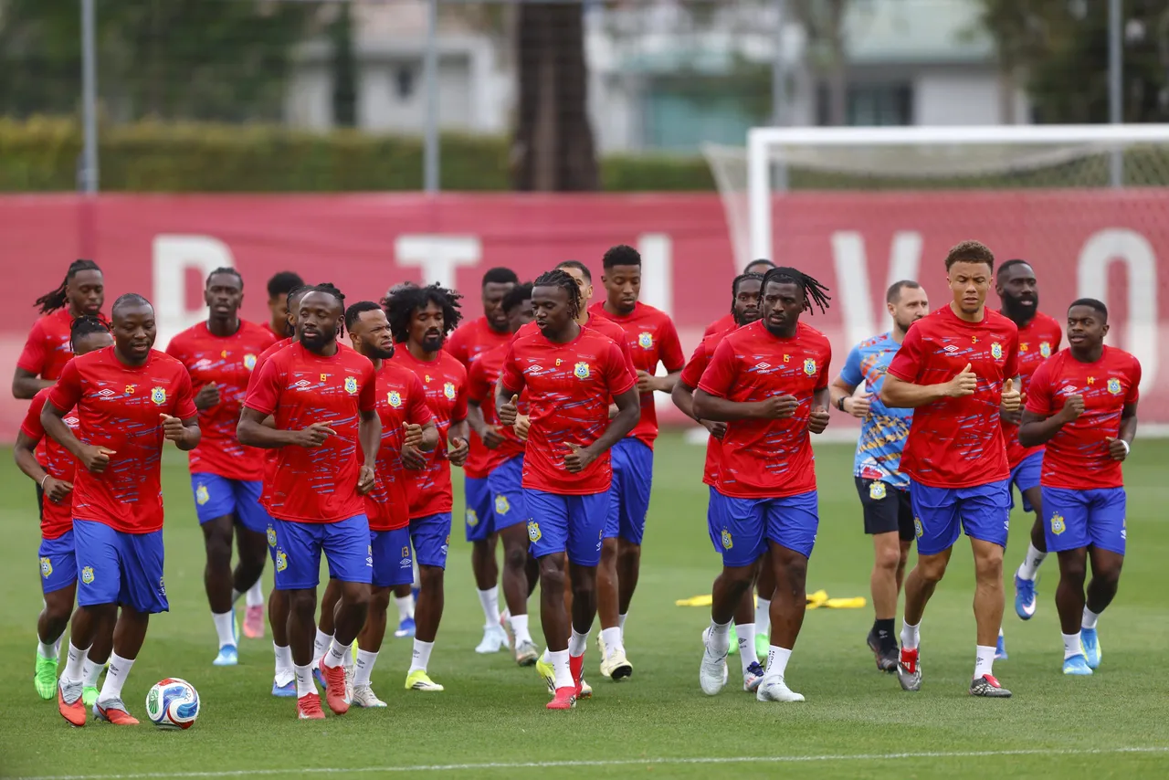 La selección congoleña sale de su encierro y asegura estar lista buscar el pase al Mundial