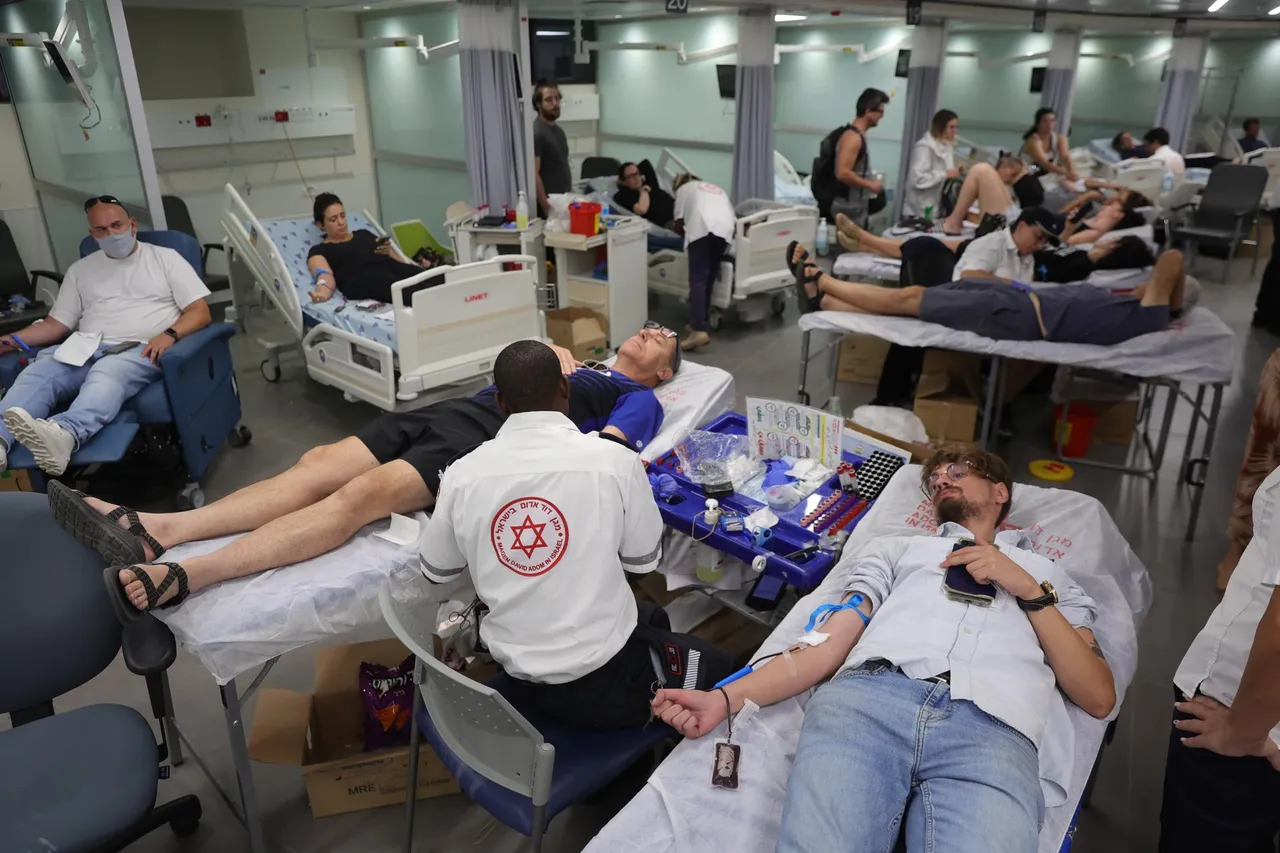 Israelis donate blood for victims of surprise attack by Hamas