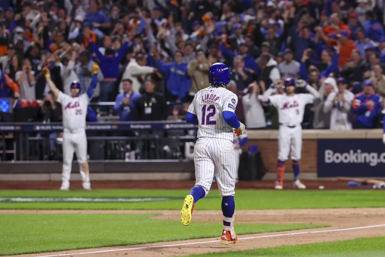 MLB Playoffs &#8211; NLDS &#8211; Philadelphia Phillies at New York Mets