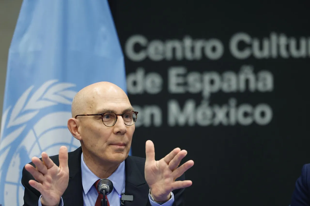 Al concluir su estancia en el país, el Alto Comisionado de Naciones Unidas consideró que el tema de las desapariciones no debe politizarse