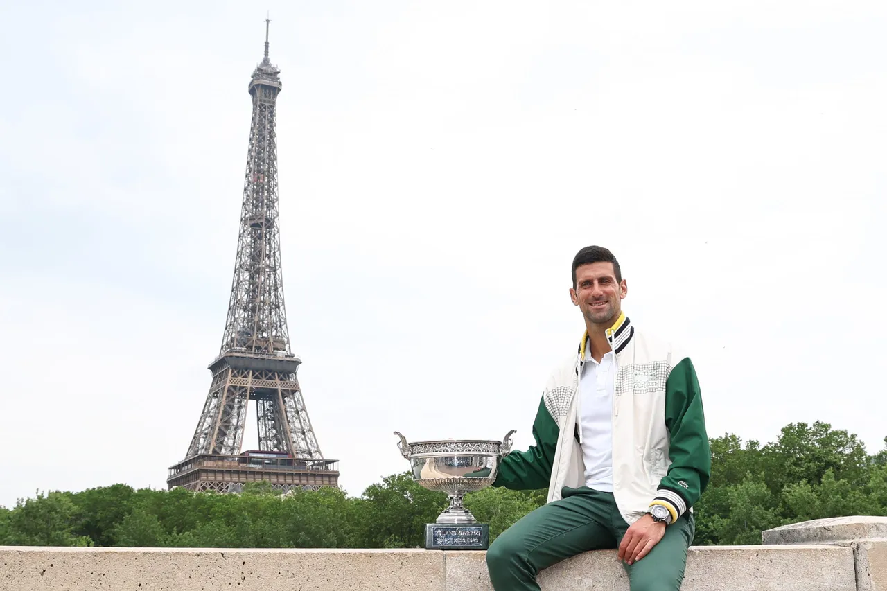 Novak Djokovic photocall with trophy