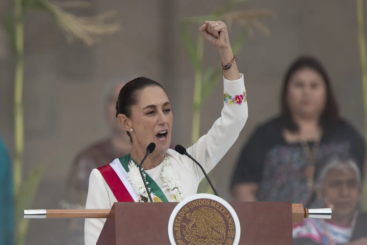 Sheinbaum augura un 45 % de participación de las energías renovables en México para 2030