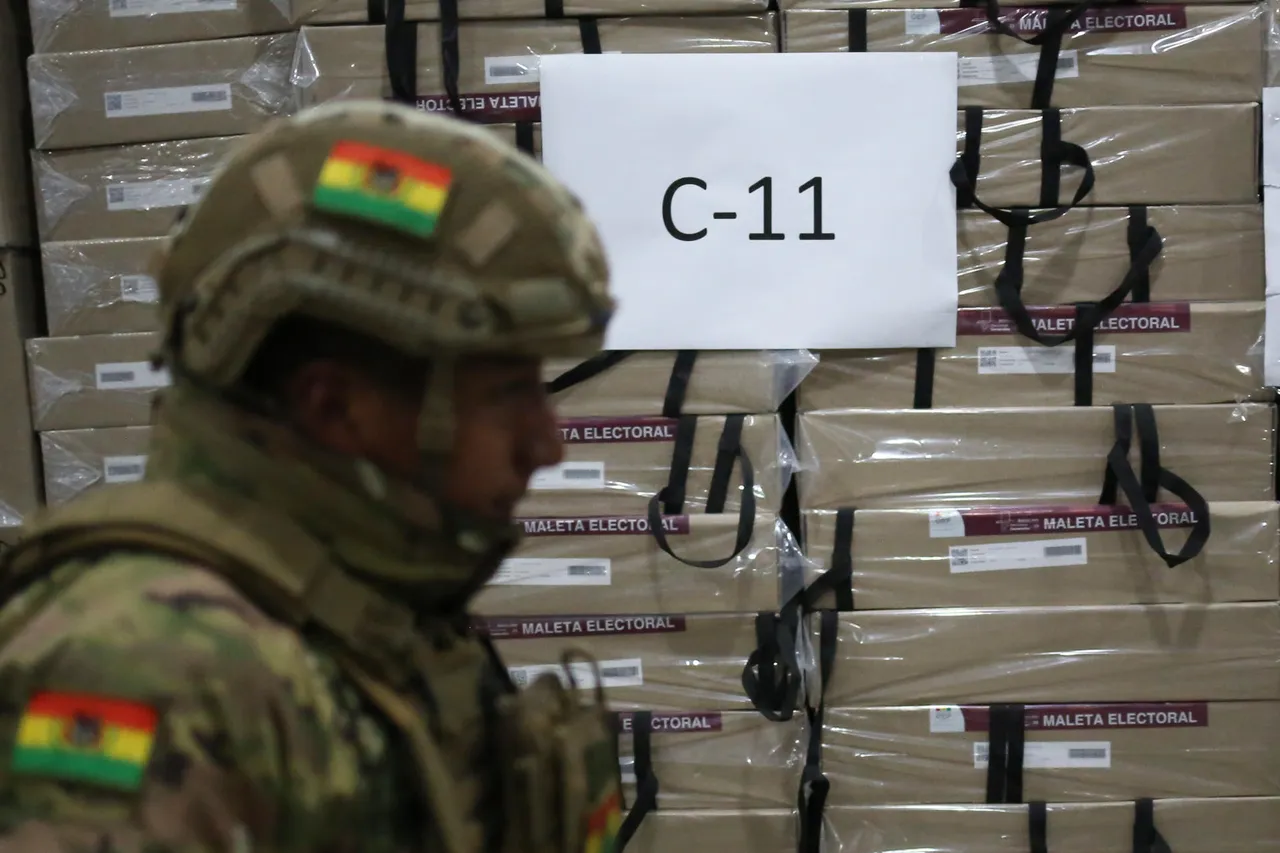 La distribución de material electoral para los comicios en Bolivia entra en la etapa final