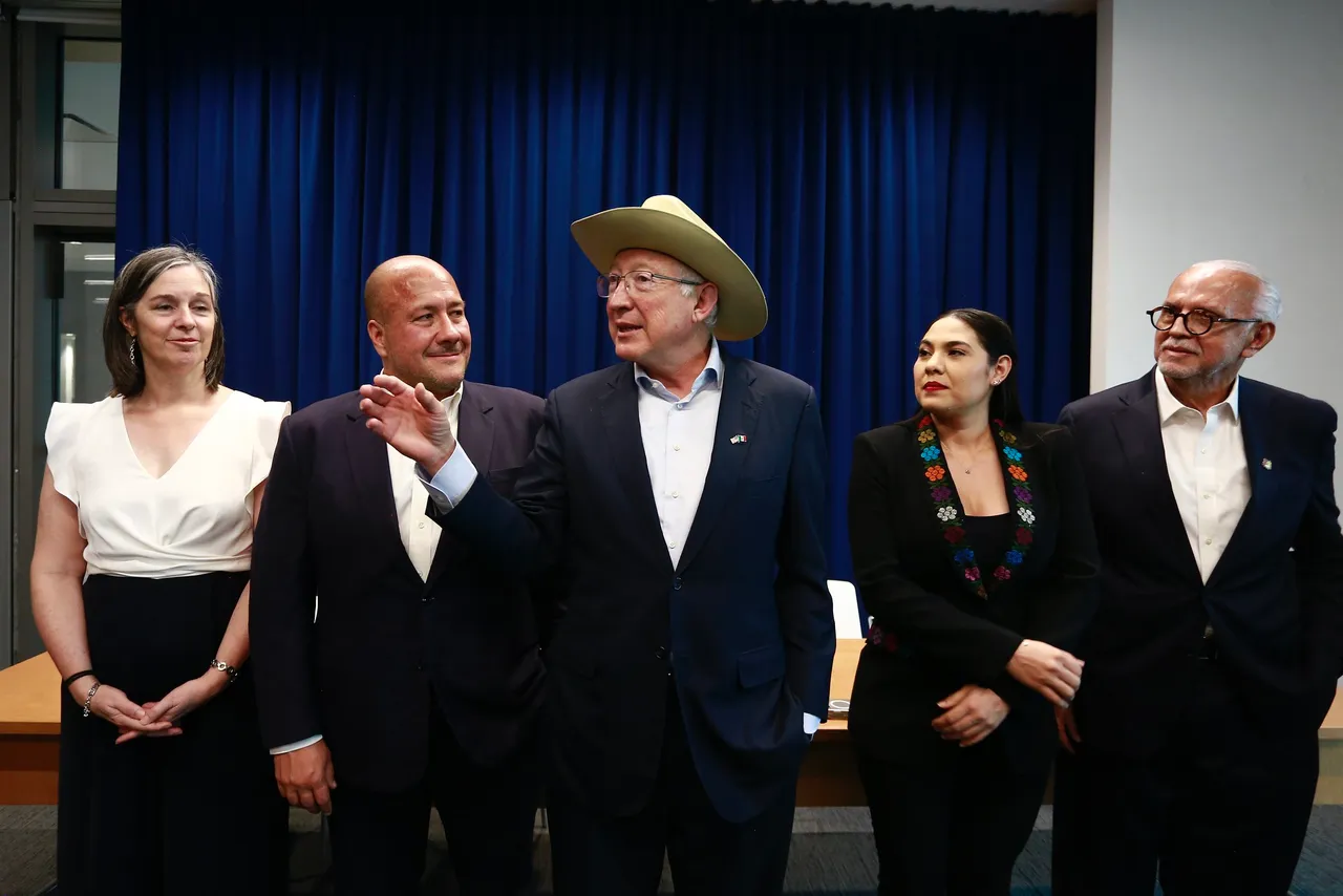 Consulado de EU