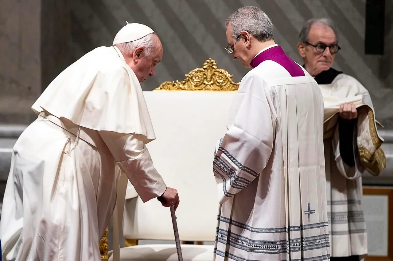 PAPA FRANCISCO 456 DF